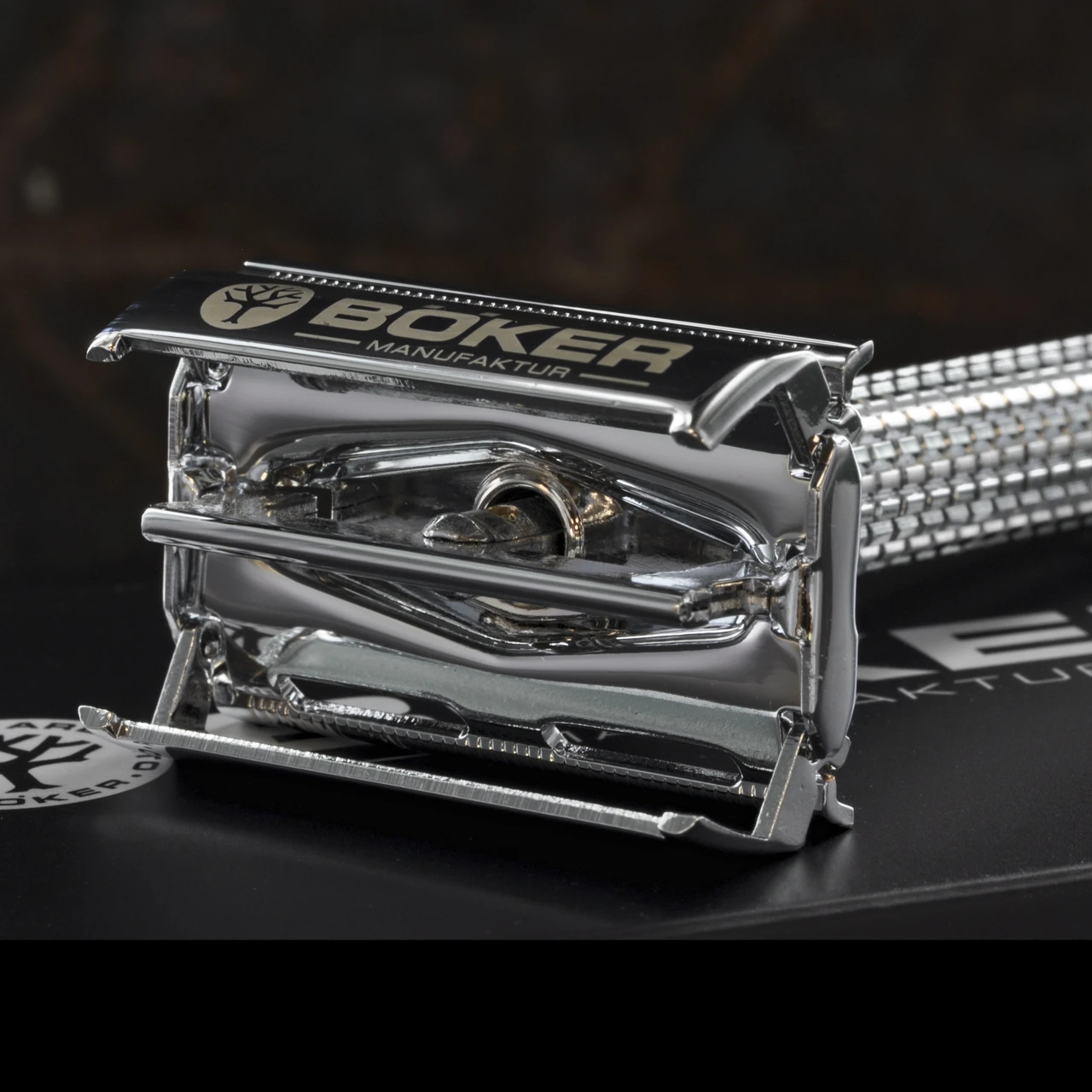 Boker Classic Butterfly Safety Razor - Image 4