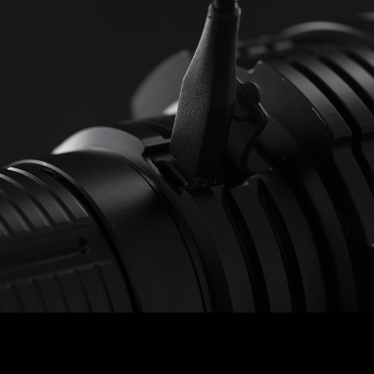 Fenix LR50R Searchlight - Image 12