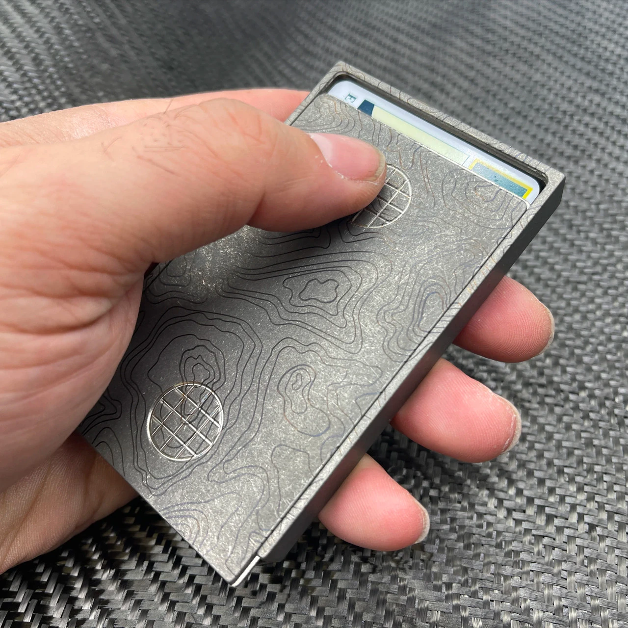 Maratac Topo Slide Top Card Holder - Image 6