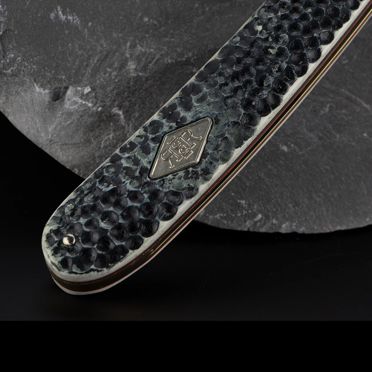 Rough Rider Straight Razor Buckshot Bone - Image 2