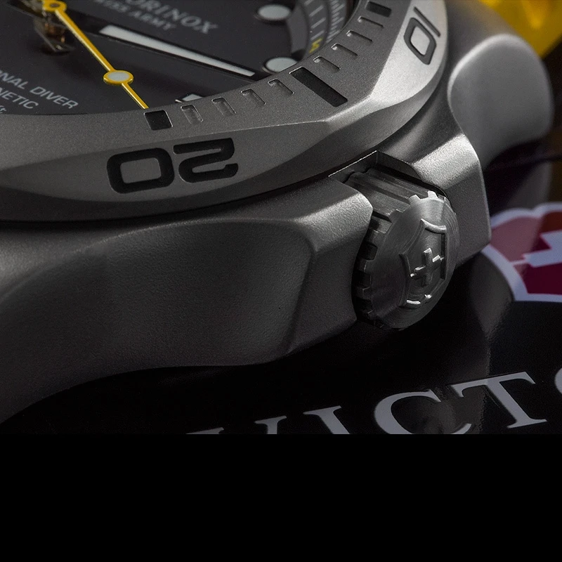 Victorinox I.N.O.X. Professional Diver