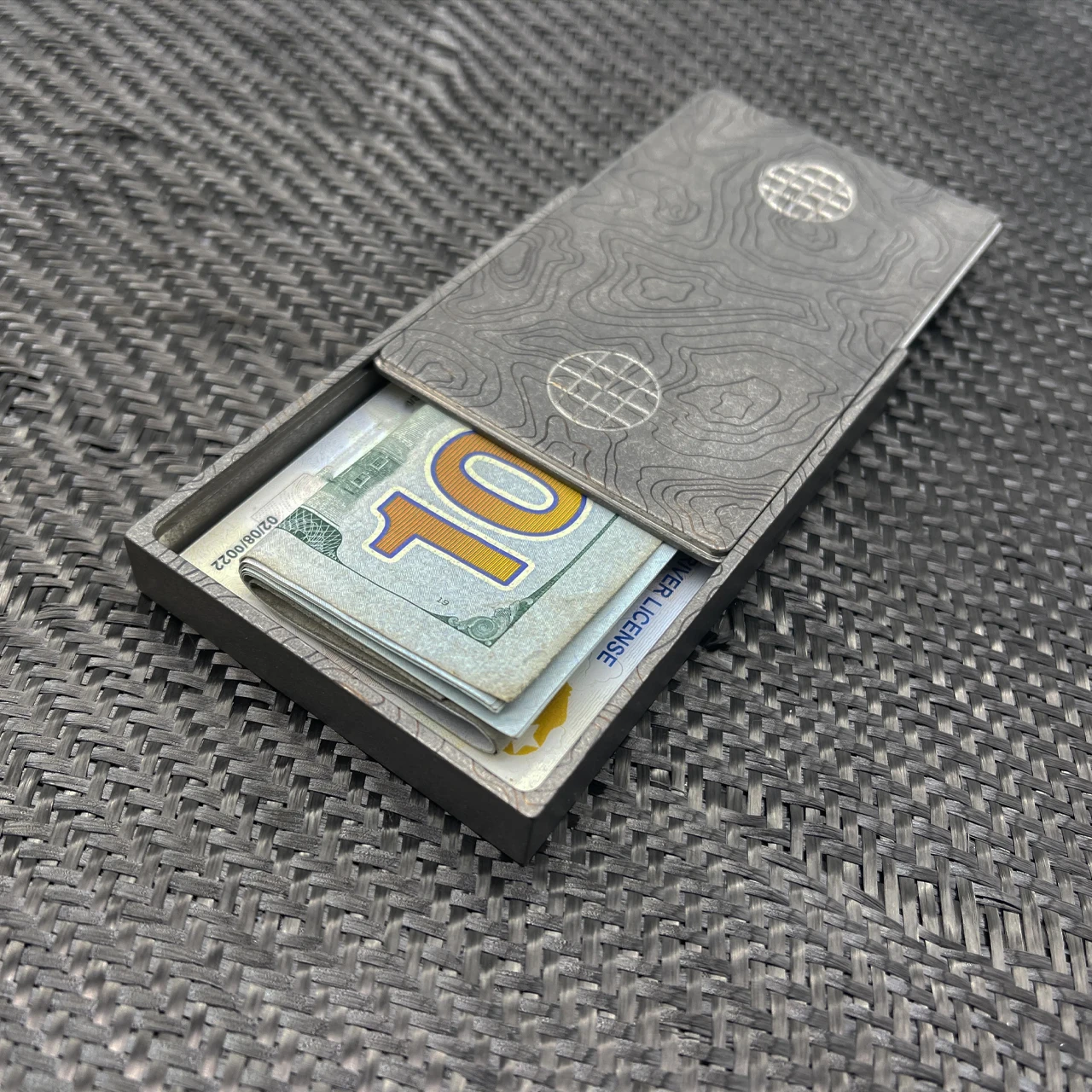 Maratac Topo Slide Top Card Holder