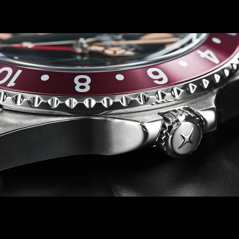 Davosa Vintage Diver Quartz Burgundy - Image 6
