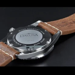 Davosa Vintage Diver Quartz Blue/Red