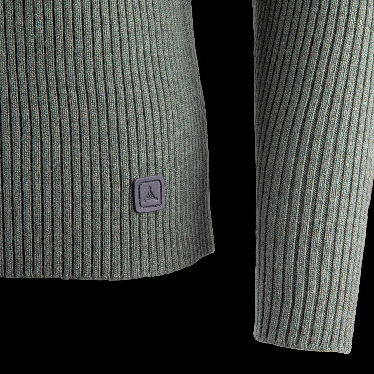 TAD Overlord Sweater OD Green - Image 5