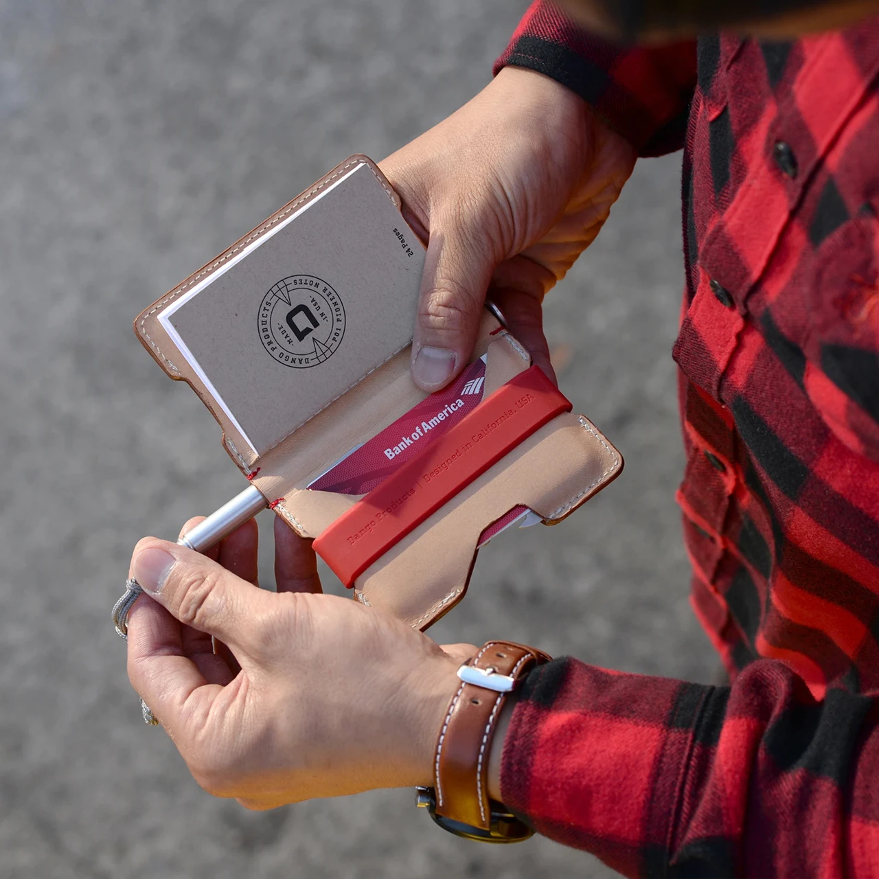 Dango P01 Pen And Notebook - Image 2