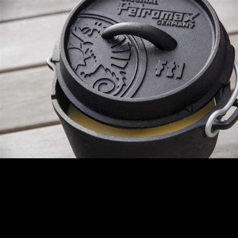 Petromax Dutch Oven With Flat Base - Image 11